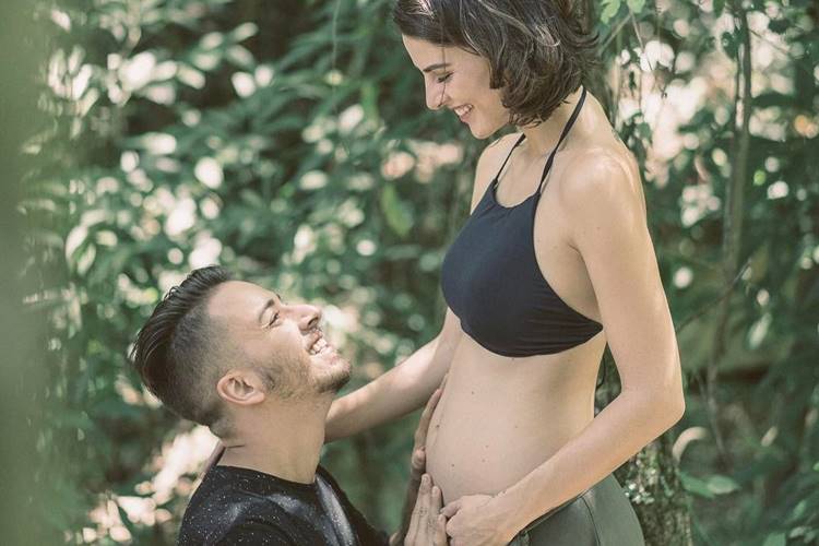 Junior com a mulher Monica Benini/Instagram