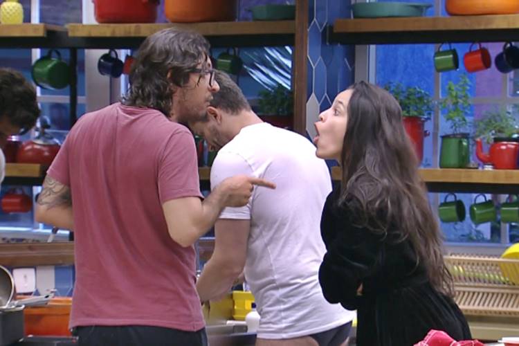 BBB17 - Ilmar e Emilly brigam (Reprodução/TV Globo)