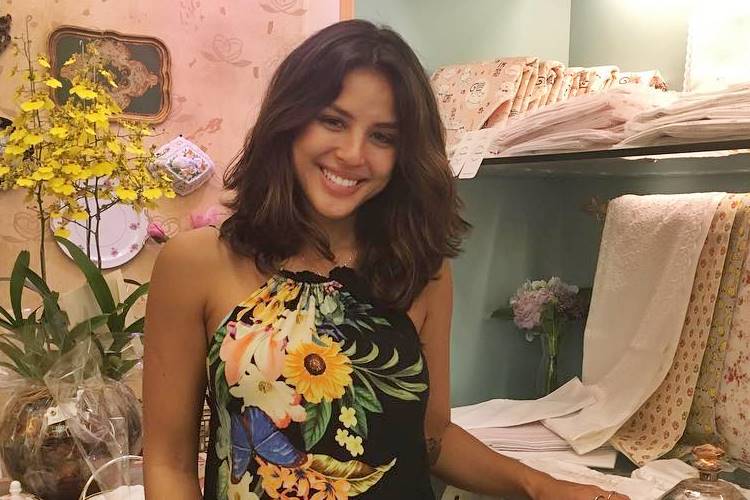 Yanna Lavigne/Instagram