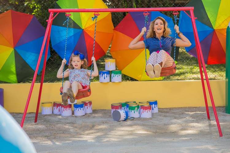 Carinha de Anjo - Dulce Maria e Tereza (Artur Igrecias/SBT)