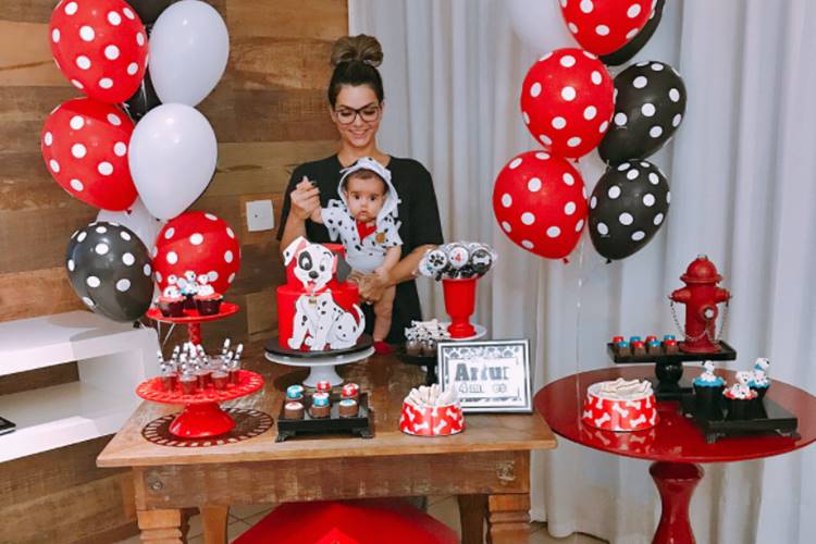 Kelly Key mostra festinha de quatro meses de Artur – Confira!