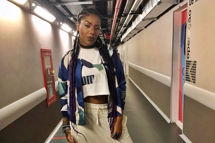 Ludmilla faz reforma em mansão do Rio para evitar reclamações de vizinhos