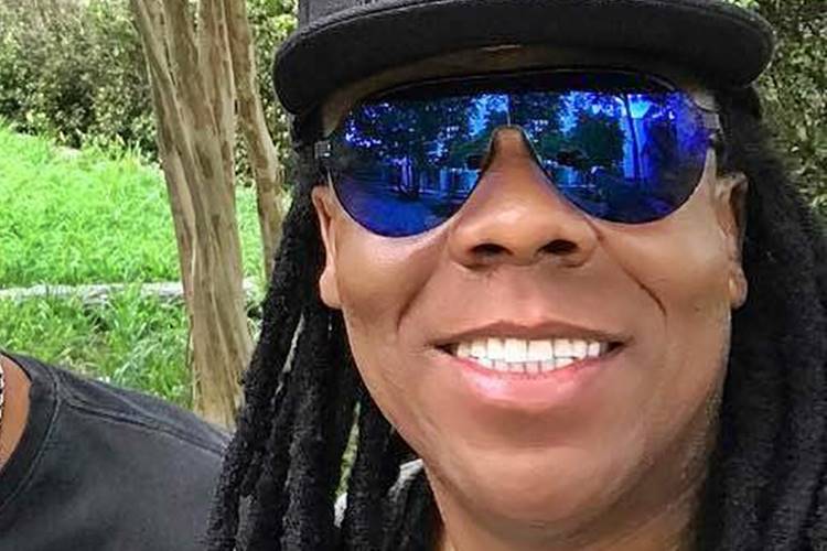 Bino Farias - Baixista Cidade Negra/Instagram