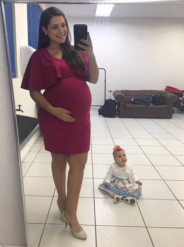 Instagram/ Thais Fersoza