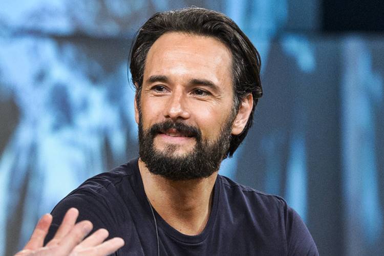 Rodrigo Santoro (Globo/Ramón Vasconcelos)