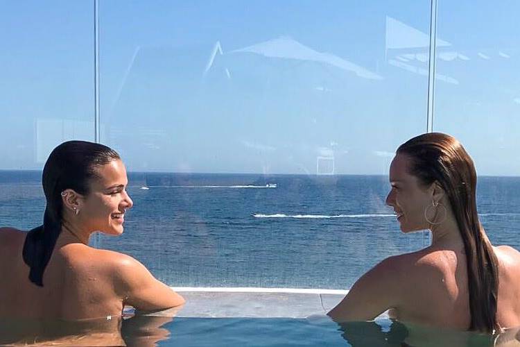 Bruna Marquezine e Mariana Ximenes (Reprodução/Instagram)