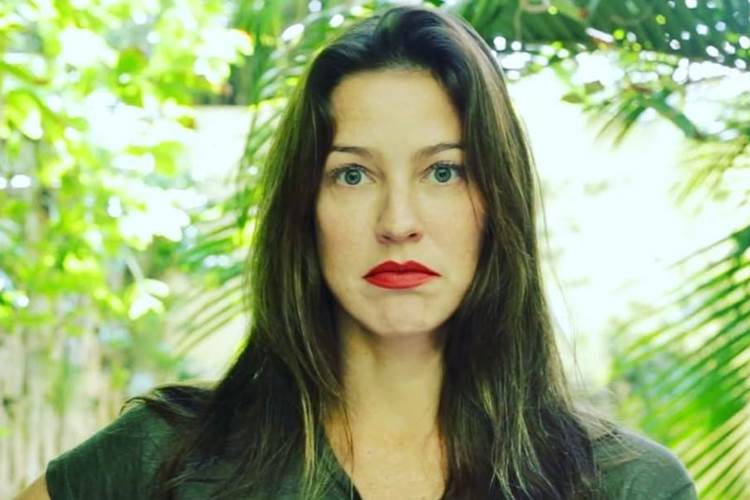 Luana Piovani admite que já “tomou chifre” e foi rejeitada por diretor