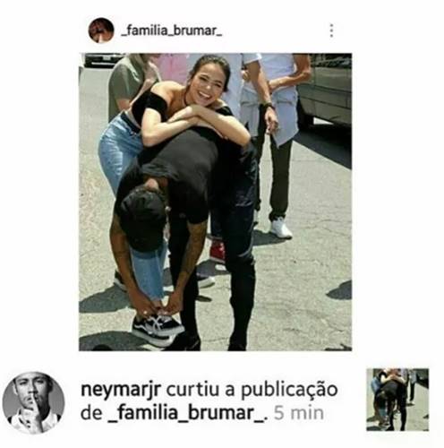 Curtida de Neymar (Reprodução/Quem)