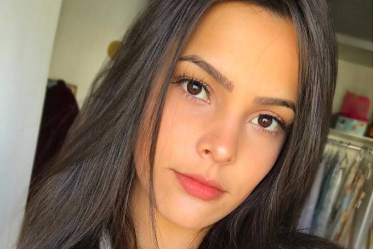 Emilly Araújo relembra morte da mãe: “Te amo para sempre”