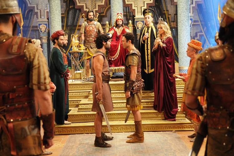 O Rico e Lázaro - Asher e Nebuzaradã (Munir Chatack/Record TV)