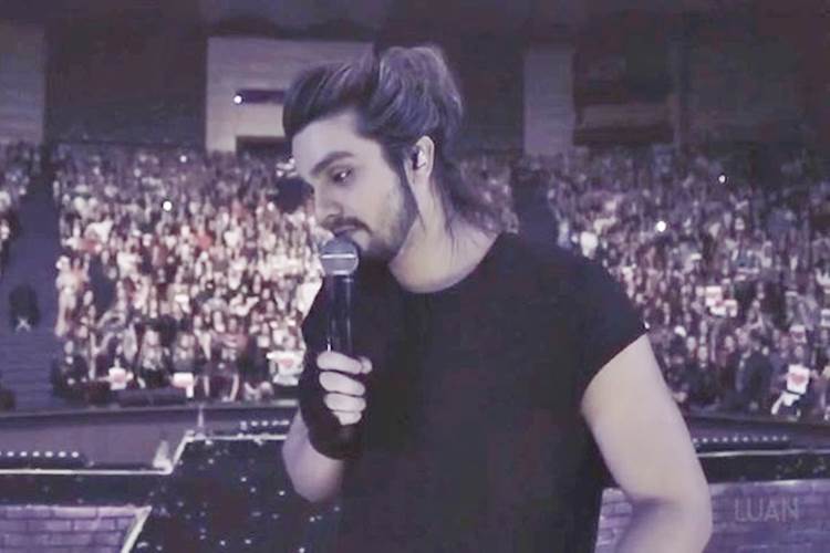 Luan Santana cai de grua durante show no Piauí – Veja o vídeo!