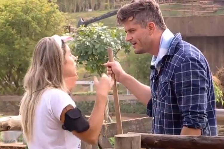Ana Paula Minerato e Marcos Harter (Reprodução/R7)