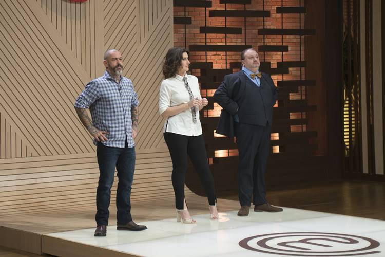 Cozinheiros do ‘MasterChef Profissionais’ enfrentam a última Caixa Misteriosa da temporada