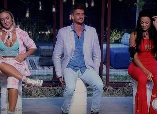 A Fazenda - Monick - Marcos - Monique (Reprodução/Record TV)