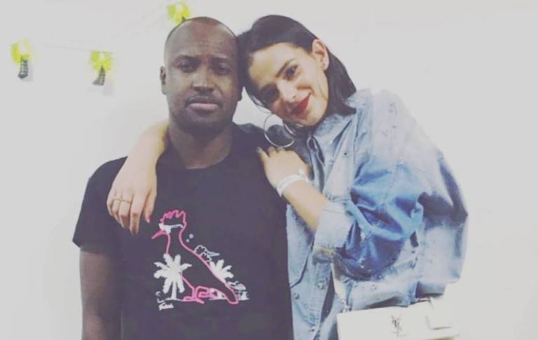 Bruna Marquezine posa ao lado de Thiaguinho e ganha curtida de Neymar