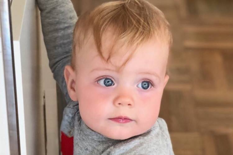 Filho do músico Mick Jagger completa um ano