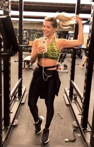 instagram Stories - Karina Bacchi Instagram Stories/Karina Bacchi