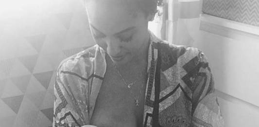 Sheron Menezzes com o filho/Instagram