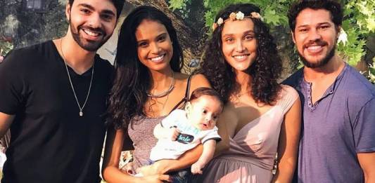 Aline Dias com o filho e o marido - Débora e Loreto/Instagram