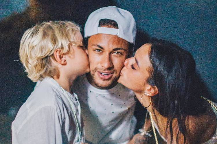 Davi Lucca - Neymar - Bruna Marquezine Davi Lucca - Neymar - Bruna Marquezine (Instagram/Foto: Raul Aragão)