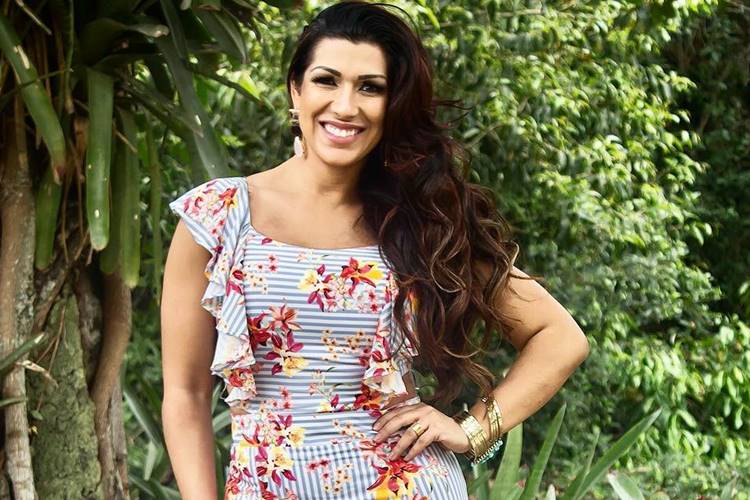 Mulher Moranguinho volta a morar no Rio após denunciar Naldo por agressão