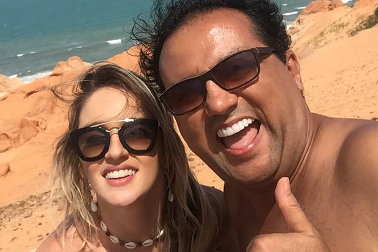 De férias, Geraldo Luís curte passeio com a namorada no Ceará