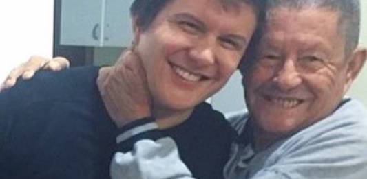 Giovani com o pai/Instagram