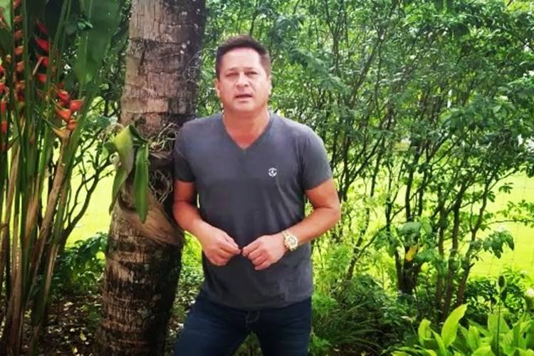 Cantor Leonardo desmente ter feito áudio comemorando prisão de Lula