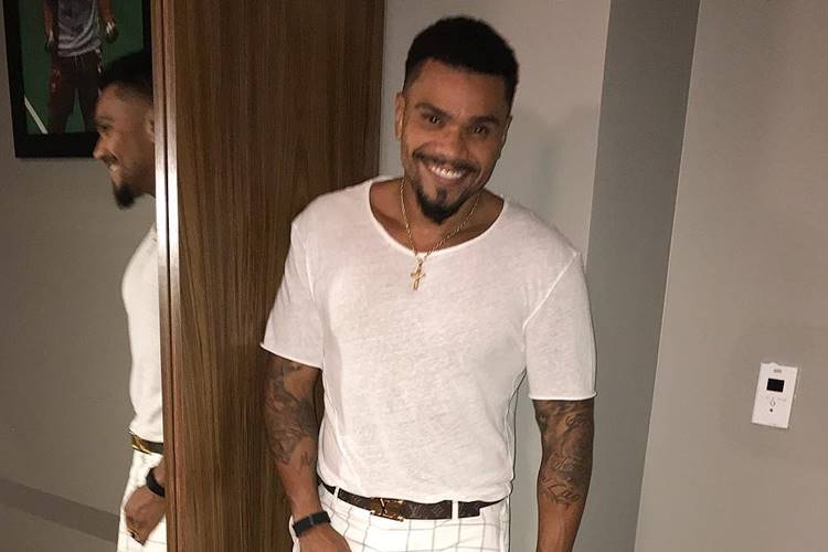 Após caso de agressão, equipe de Naldo Benny pede demissão