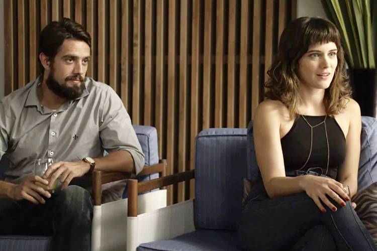 O Outro Lado do Paraíso - Renato e Clara O Outro Lado do Paraíso - Renato e Clara (Reprodução/TV Globo)