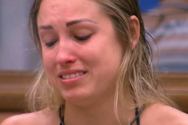 BBB18: Jéssica chora ao cumprir promessa (Reprodução/TV Globo)