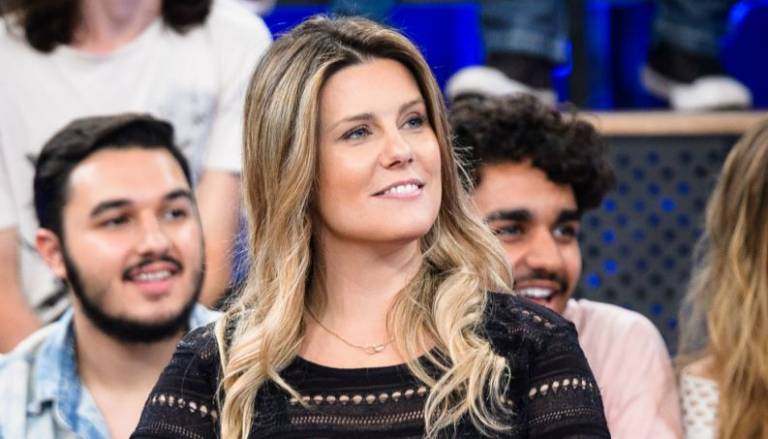 Esposa de Tiago Leifert revela mentira em participação na TV