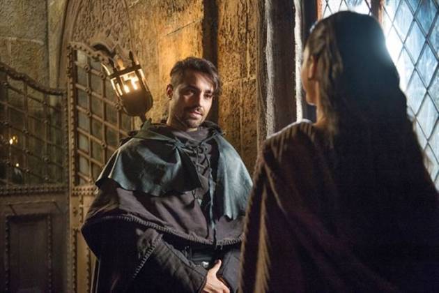 Deus Salve o Rei - Virgilio e Catarina se aliam (Globo/Raquel Cunha)