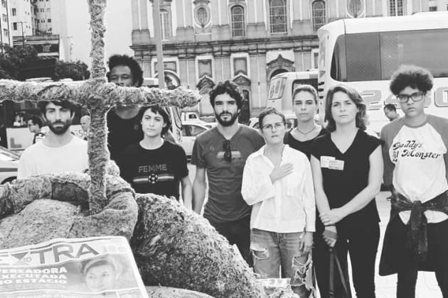 Famosos no protesto da morte da vereadora Marielle Famosos no protesto da morte da vereadora Marielle (Instagram/CaioBlat)