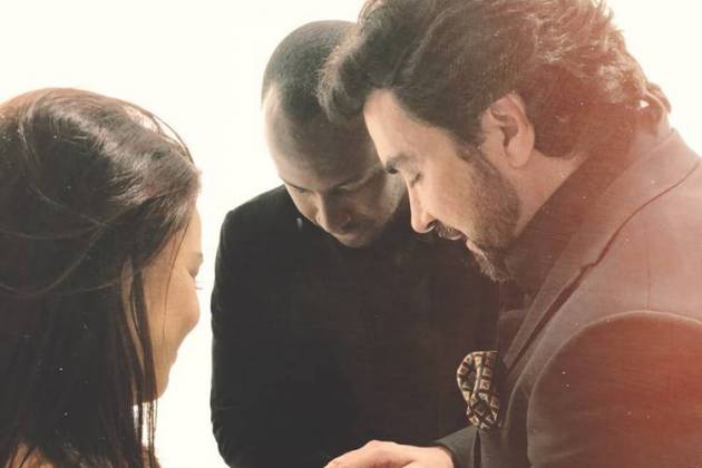 Fernanda Souza e Thiaguinho recebem bênção de Padre Fábio de Melo/Instagram