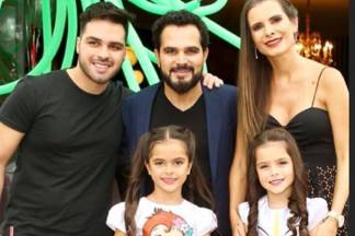 Luciano Camargo com sua família/Instagram