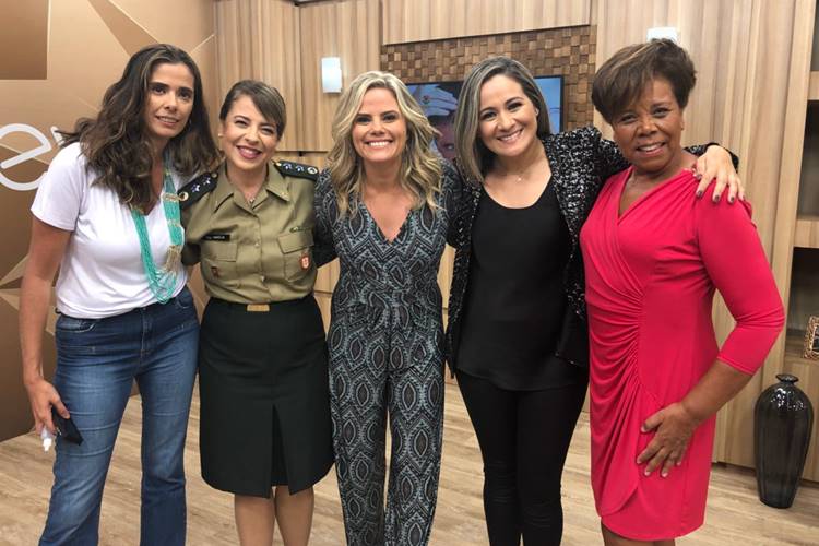 Maria Cândida reúne ‘poderosas’ em especial do Dia da Mulher