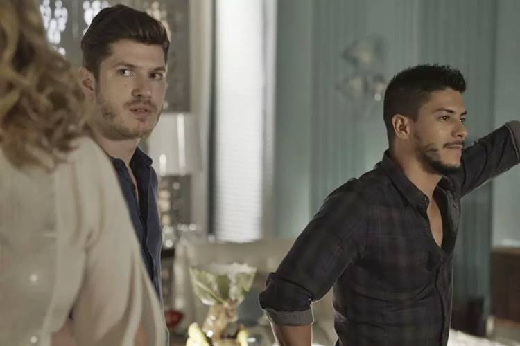 O Outro Lado do Paraíso: Bruno e Diego se surpreendem com decisão de Nádia