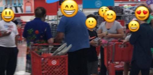 Silvio Santos no supermercado - Reprodução/Instagram