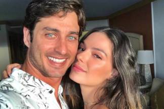 Isis Valverde com André Resende/Instagram