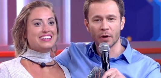 Jéssica e Tiago Leifert (Reprodução/TV Globo)