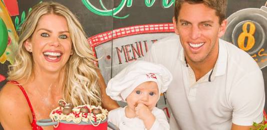 Karina Bacchi e Amaury Nunes com Enrico (Instagram/Foto:fabiocerati )