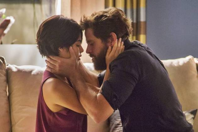 O Outro Lado do Paraíso - Adriana e Nicolau (Globo/Marília Canbral)