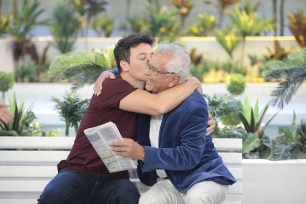 Rodrigo Faro e Carlos Alberto de Nóbrega (Eve Schwarz/SBT)