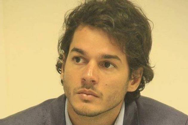 Tulio Gadêlha, Namorado de Fátima Bernardes