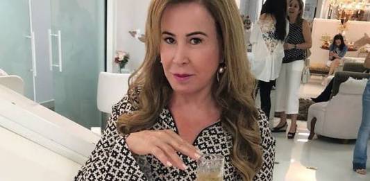 Zilu Camargo comemora o 'Dia do Amor'/Instagram