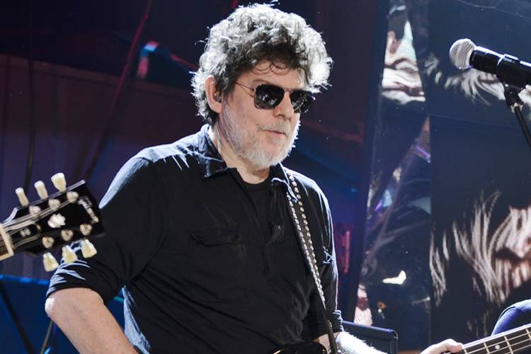 Branco Mello, dos Titãs, se afasta dos shows para tratar doença – Saiba mais!