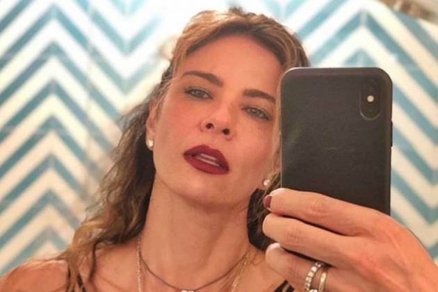 Luciana Gimenez apresenta 'novo namorado'/Instagram