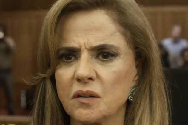 O Outro Lado do Paraíso - Sophia fica impactada durante julgamento O Outro Lado do Paraíso - Sophia fica impactada durante julgamento (Reprodução/TV Globo)