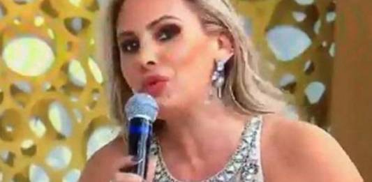 Ângela Bismarchi - Reprodução/RedeTV!